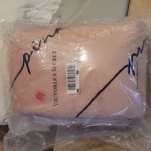 Victoria's Secret PINK Sherpa Blanket